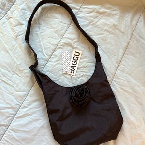BAGGU Rosette Small Nylon Sling Bag - Urban Outfitters UO Exclusive
